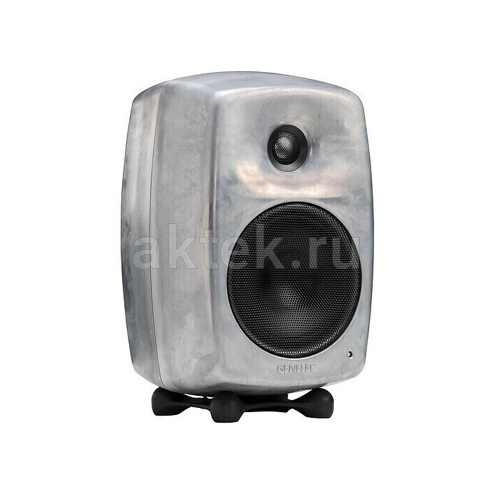 Студийный монитор Genelec 8030CRw 8