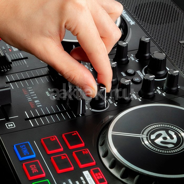 DJ-контроллер NUMARK PARTYMIX LIVE 4