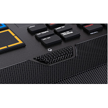 Грувбокс-сэмплер AKAI Professional MPC Live III 2