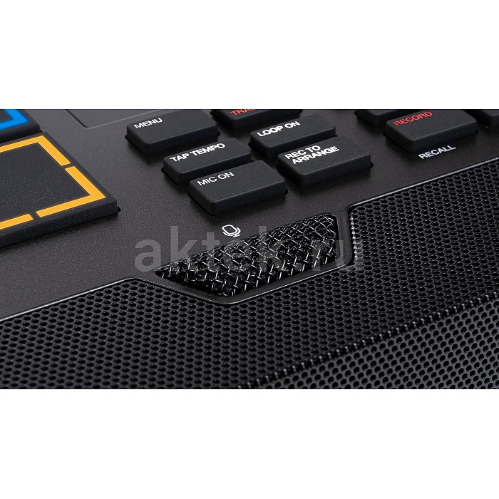 Грувбокс-сэмплер AKAI Professional MPC Live III 2