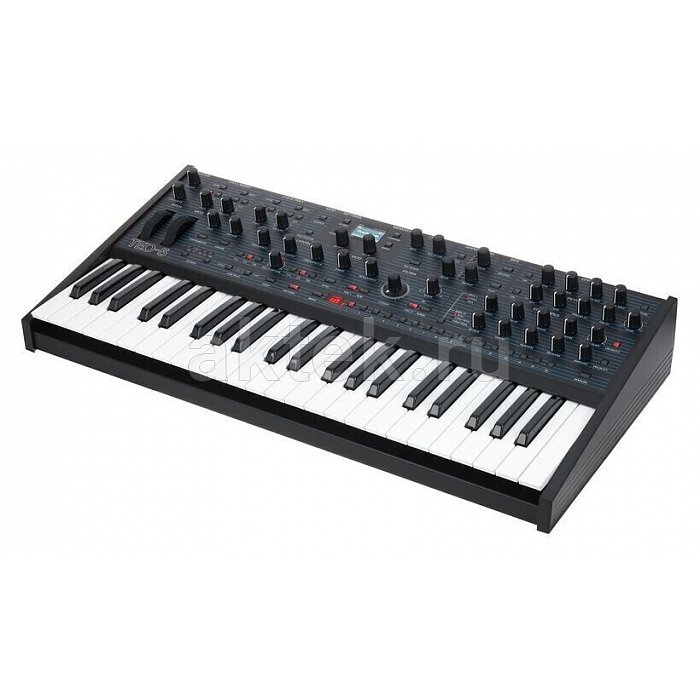 Синтезатор Oberheim TEO-5