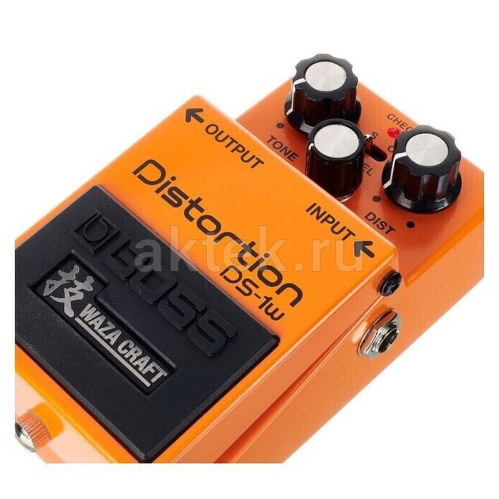 Гитарная педаль эффектов Boss DS-1W 10