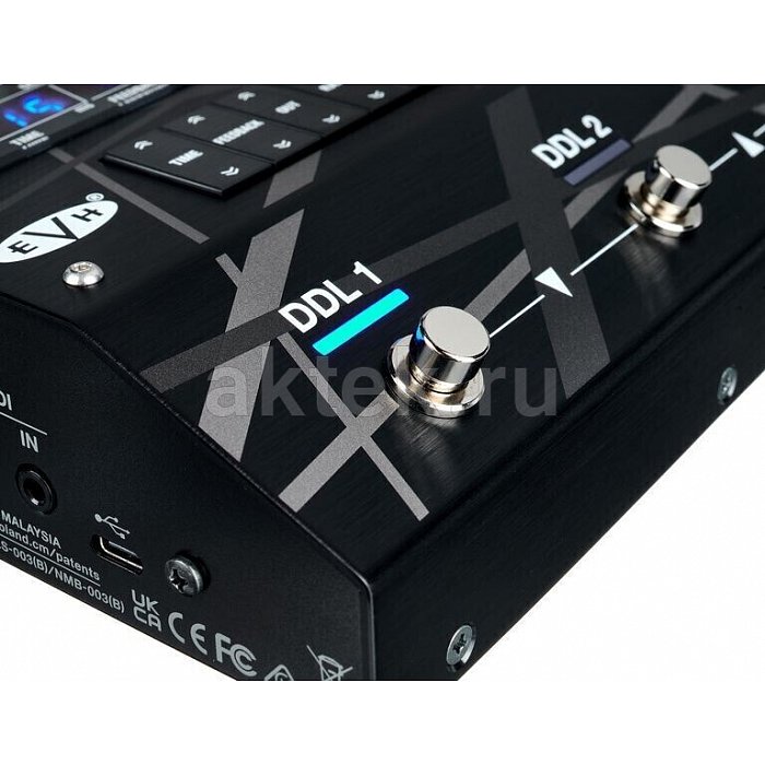 Гитарная педаль дилея Boss SDE-3000 EVH Dual Delay 3