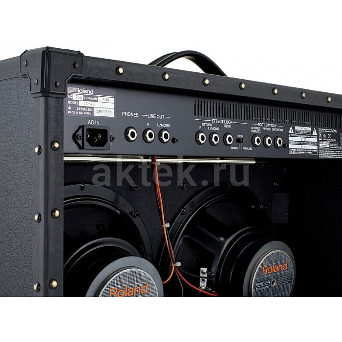 Гитарный комбоусилитель Roland JC-40 Jazz Chorus 40 4