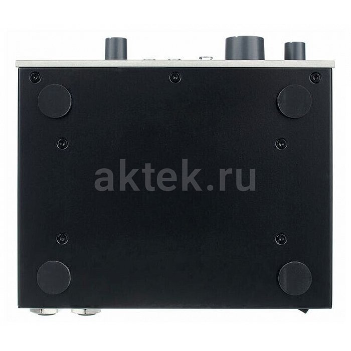 Аудиоинтерфейс Universal Audio Volt 1 8
