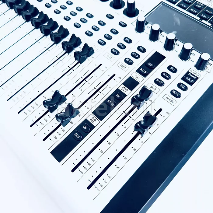 ROSS DG12 цифровой микшер, 10 каналов, Bluetooth 6