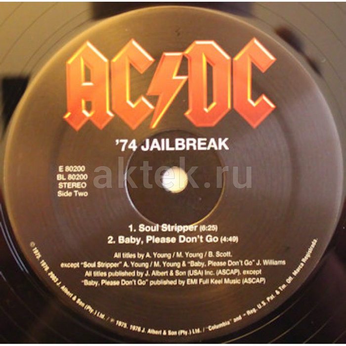 Виниловая пластинка AC/DC - 74 JAILBREAK 180 GRAM BLACK VINYL 12" 4