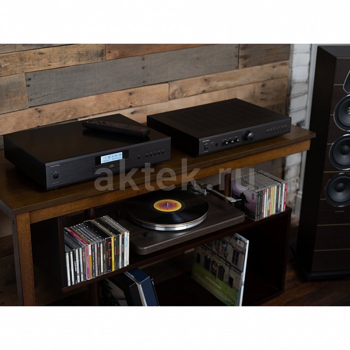Rotel A11MKII Black интегральный стереоусилитель 7