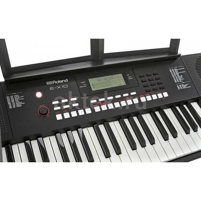 Аранжировочная станция Roland E-X10 3
