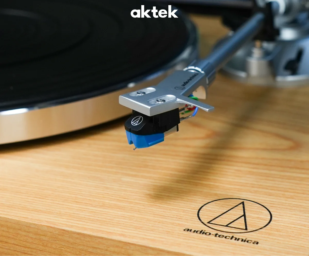 тонарм, картридж и игла проигрывателя Audio-Technica AT-LPW30TK