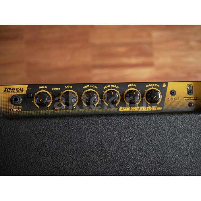 Басовый комбоусилитель Markbass CMB 102 Black Line 11