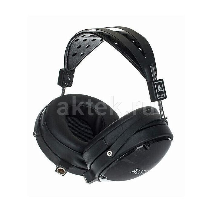 Студийные наушники Audeze LCD2 Classic Closed Back 2
