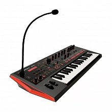 Roland JD-XI синтезатор, 128 голосов, аналоговая обработка 3