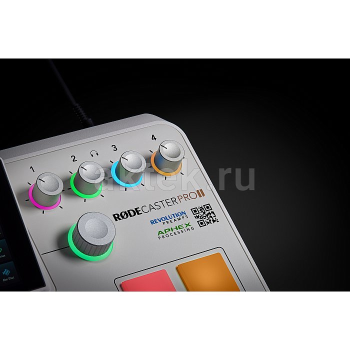 RODE RODECaster Pro II WHITE цифровая студия для подкастов 2