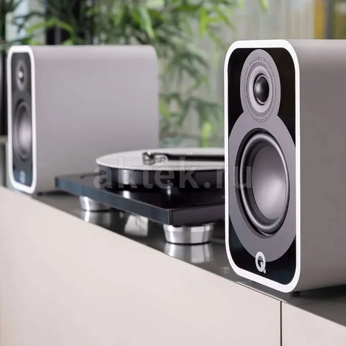 Полочная акустическая система Q Acoustics Q 5010 Satin white 5