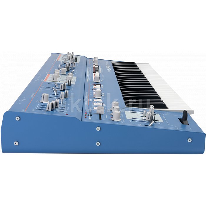 Синтезатор UDO Audio Super 6 Blue 4