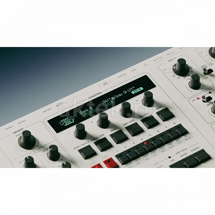 Синтезатор UDO Audio DMNO Domino White 8