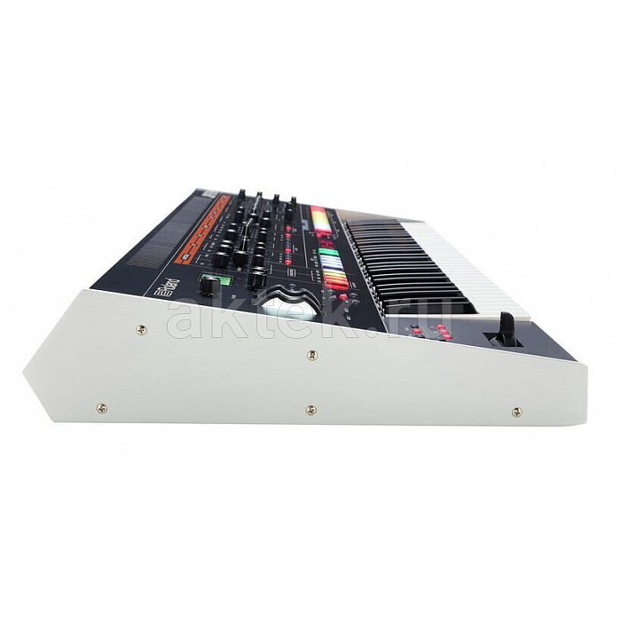 Синтезатор Roland JUPITER-X 4