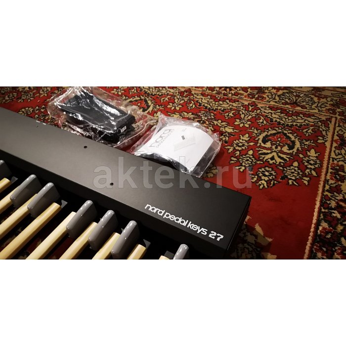 MIDI-педальная клавиатура Nord Pedal Keys 27 EOL 2