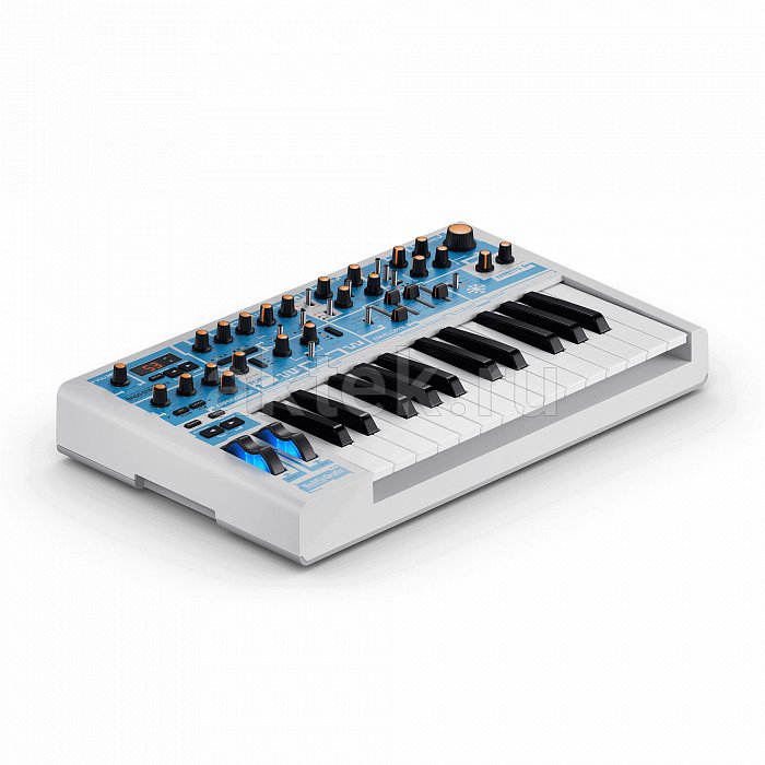 Синтезатор NOVATION Bass Station II Swifty Edition 8