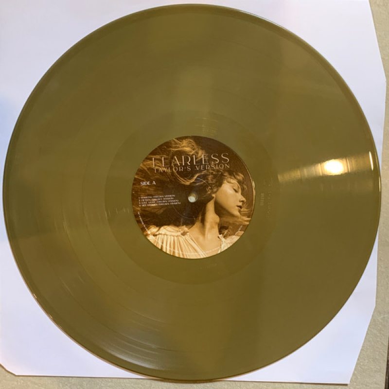 Виниловый бокс-сет TAYLOR SWIFT - FEARLESS (TAYLOR'S VERSION) GOLD VINYL 12" BOX SET 3