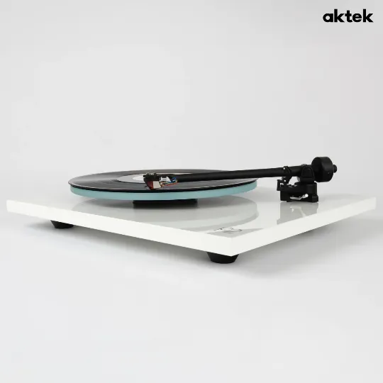 Корпус Rega Planar 2 High Gloss White с ножками