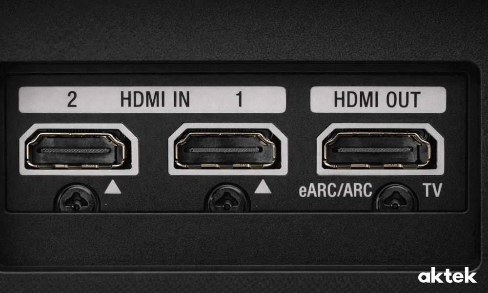 Разъёмы HDMI IN и HDMI OUT (eARC/ARC) на панели саундбара